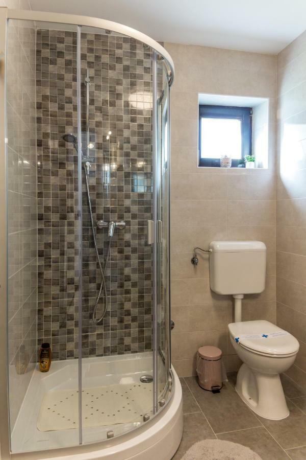 Holiday Home, Apartman Obajdin Slunj Exterior foto